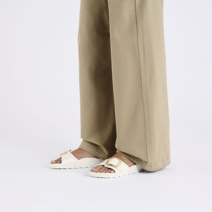 Madrid Big Buckle EVA Eggshell Medium/Narrow