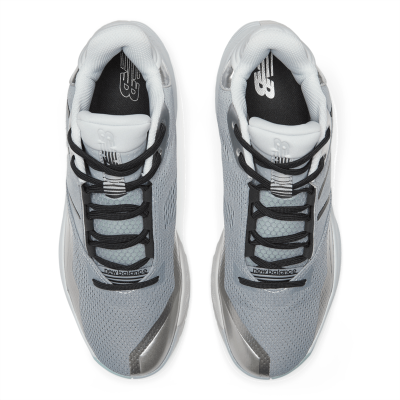 New Balance Men's TWO WXY V4 Basketball Shoe