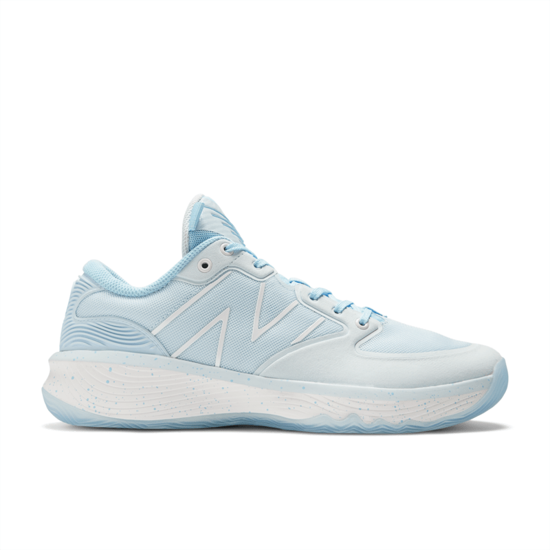 New Balance Men's Hesi Low Basketball Shoe