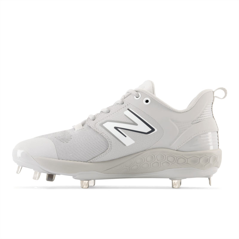 New Balance Men's Fresh Foam X 3000 V6 Metal Baseball Cleat