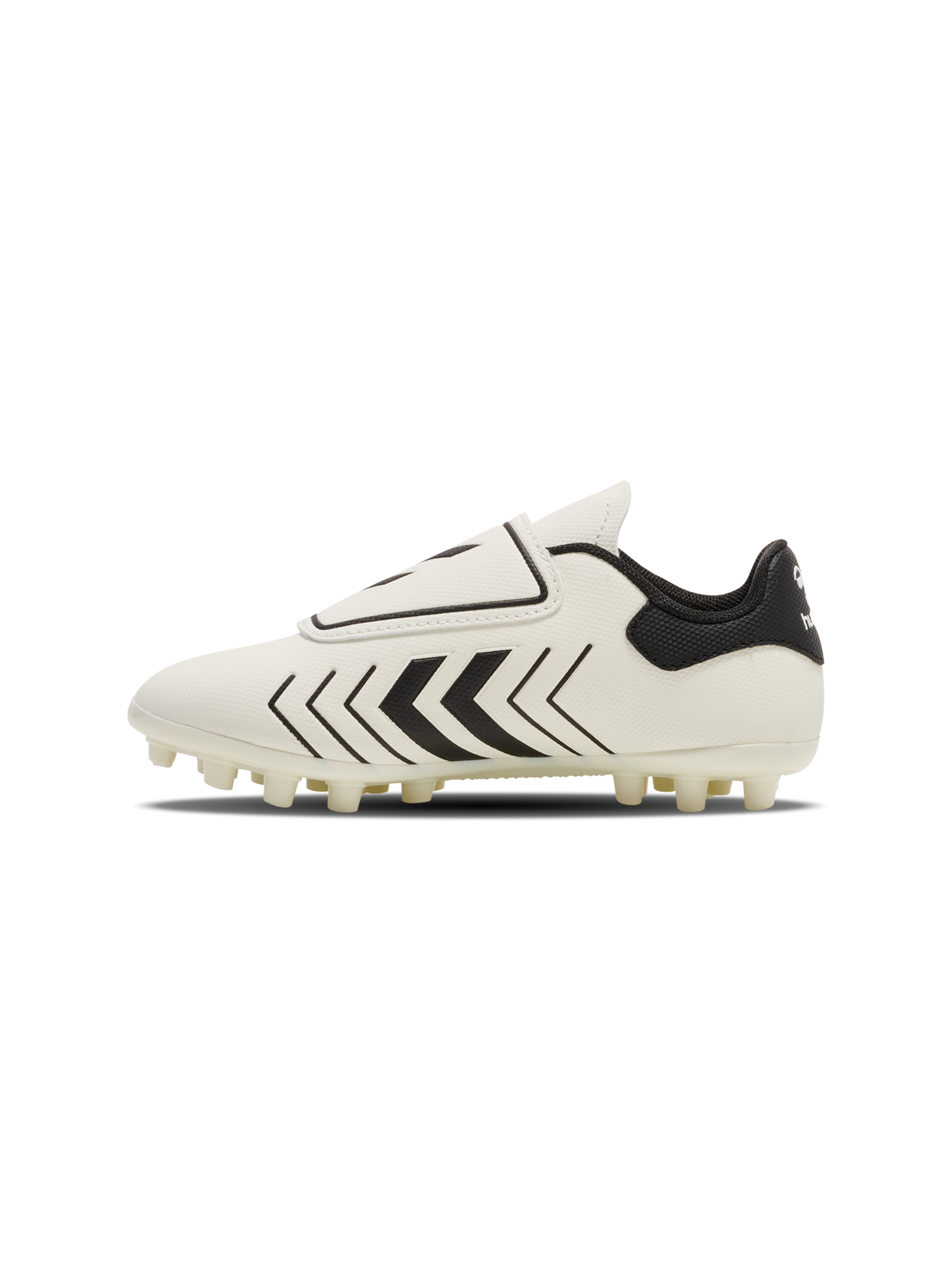 hummel Youth Hattrick Mid Ground Cleats