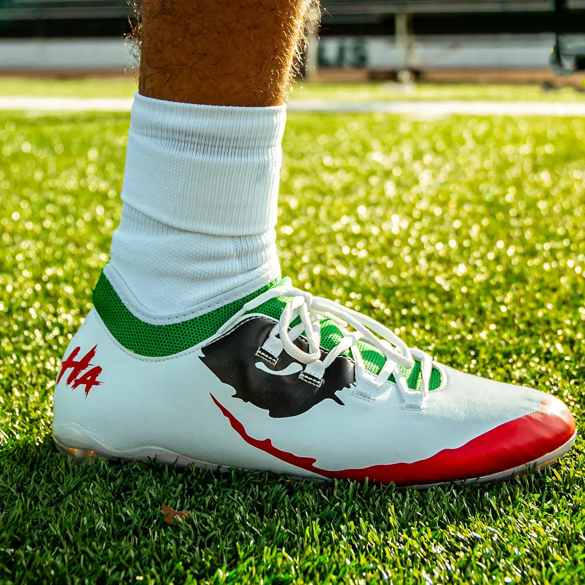 Phenom Elite Adult Velocity 2.0 Football Cleats