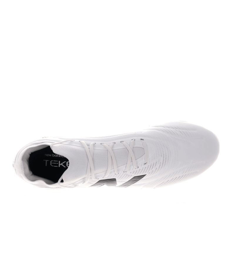 New Balance Men's Tekela Team Low Laced FG V5 Soccer Cleat