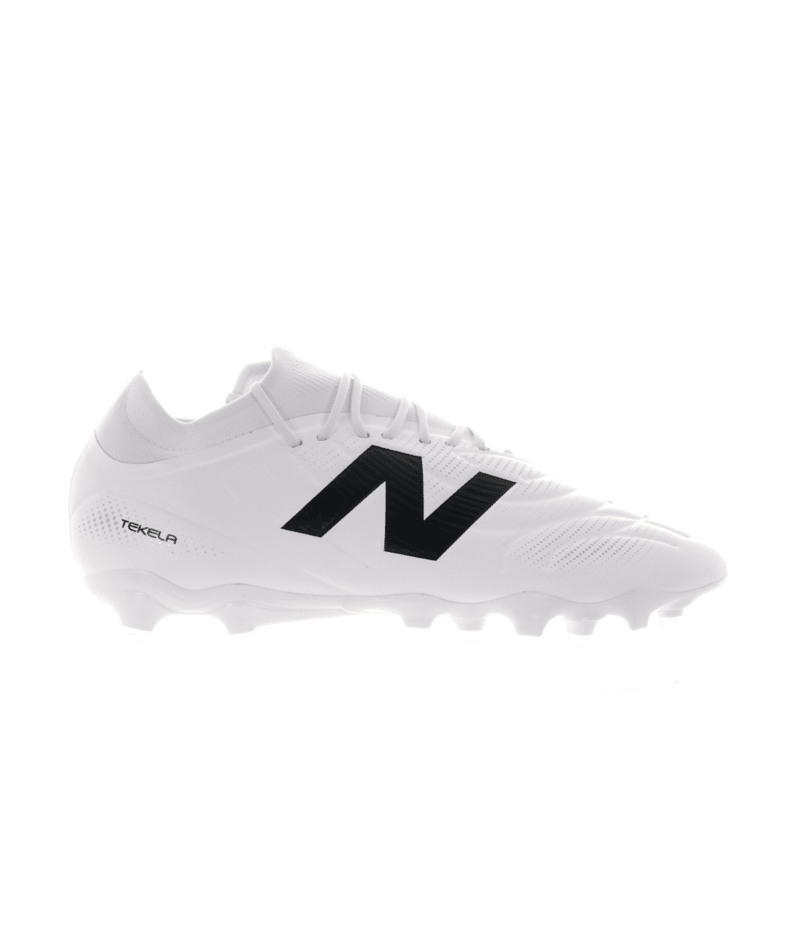 New Balance Men's Tekela Team Low Laced FG V5 Soccer Cleat