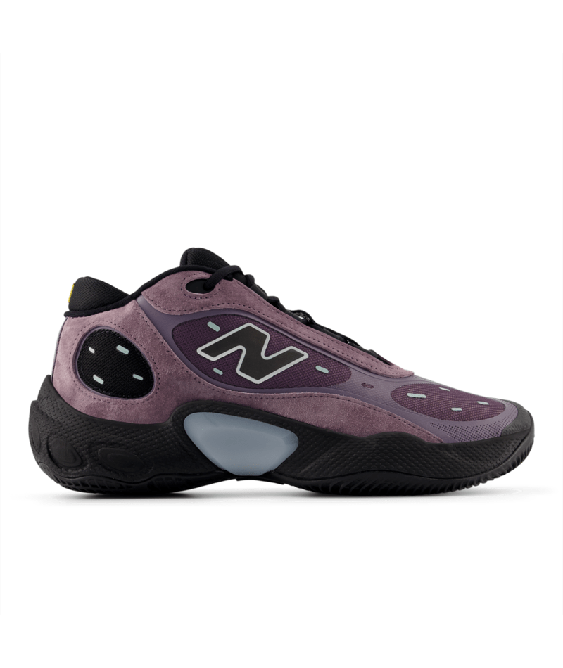 New Balance Men's Fresh Foam BB V3 Basketball Shoe