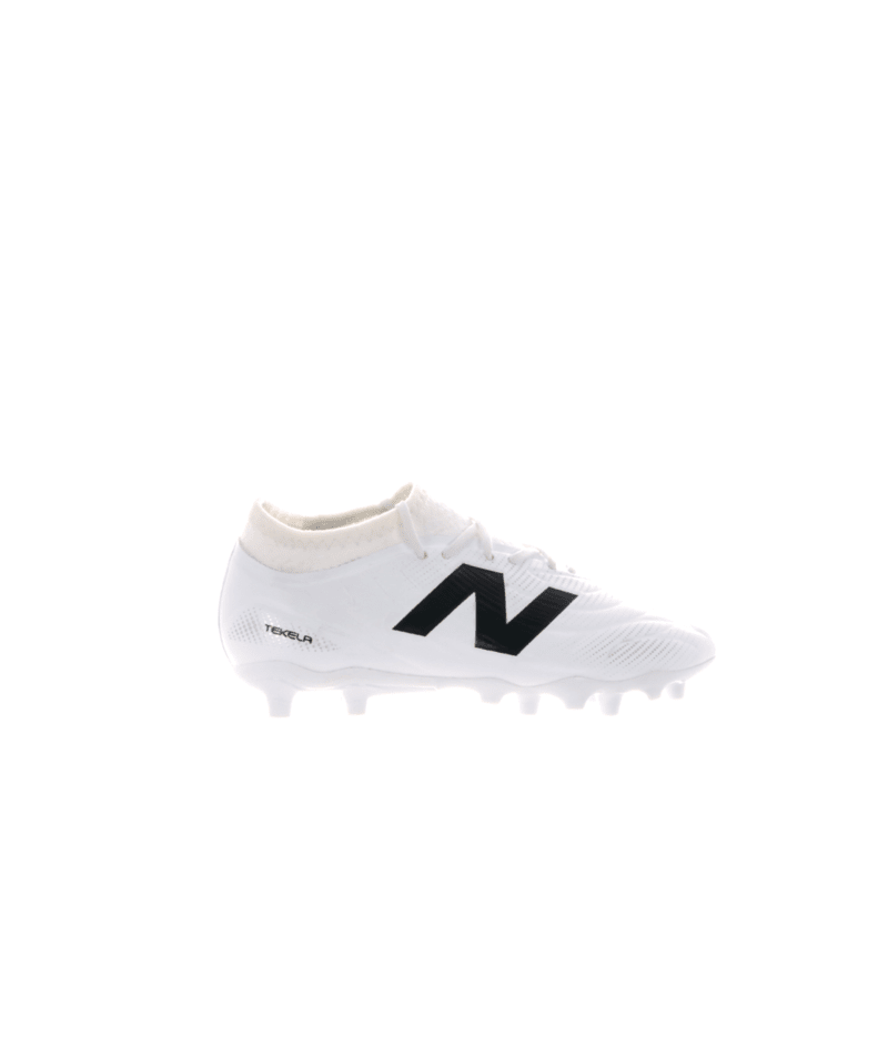 New Balance Youth Tekela Team Low Laced FG V5 Soccer Cleat