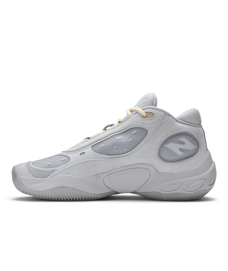 New Balance Men's Fresh Foam BB V3 Basketball Shoe