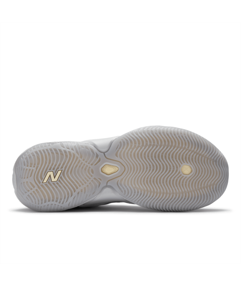 New Balance Men's Fresh Foam BB V3 Basketball Shoe
