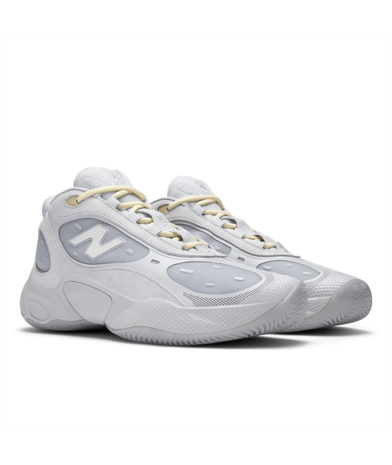 New Balance Men's Fresh Foam BB V3 Basketball Shoe