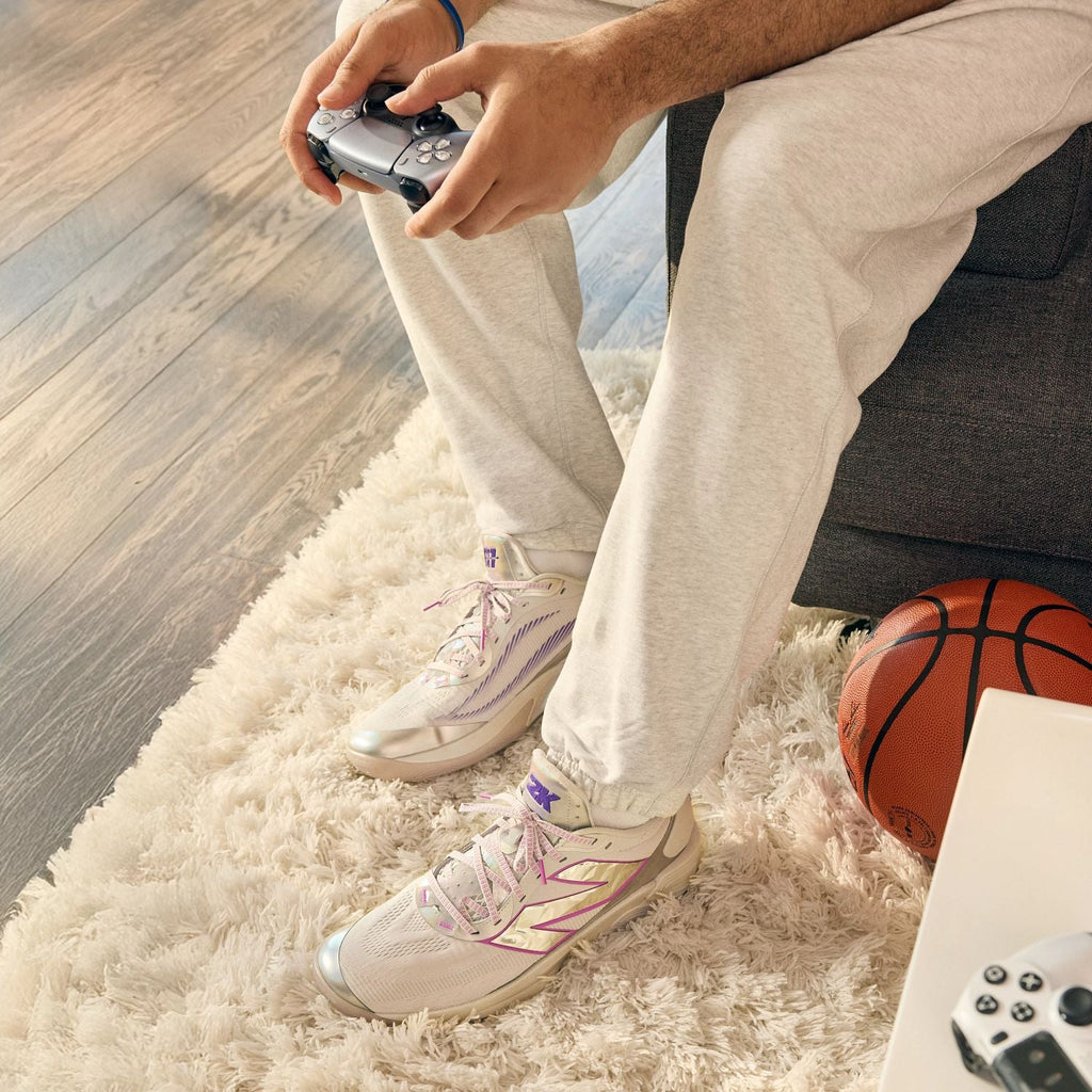 New Balance Men's TWO WXY V5 Basketball Shoe