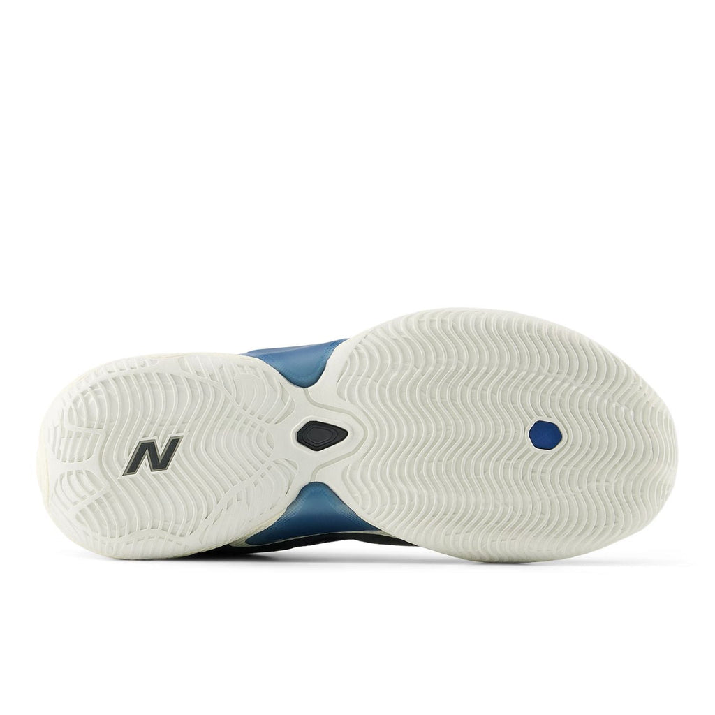New Balance Men's Fresh Foam BB V3 Basketball Shoe