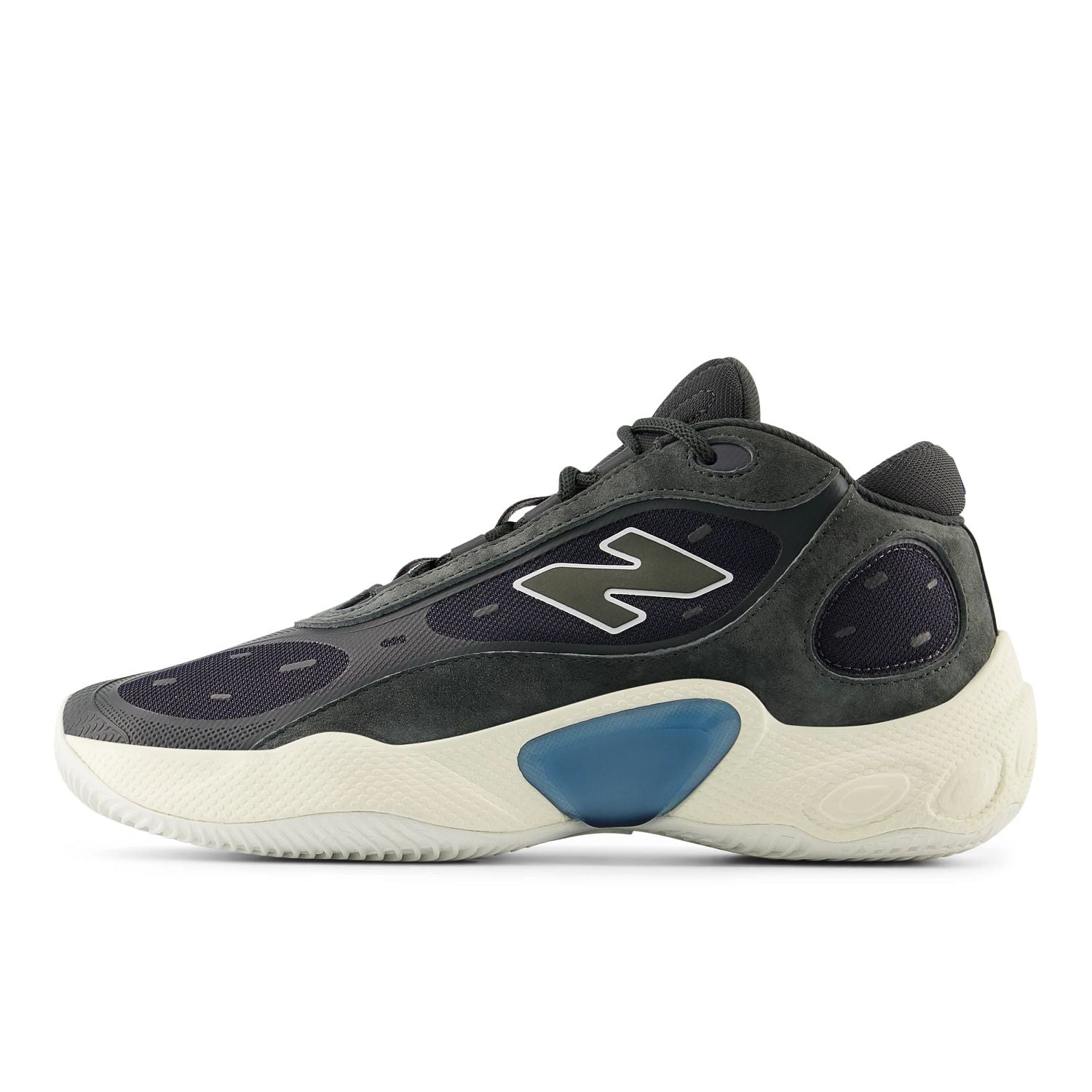 New Balance Men's Fresh Foam BB V3 Basketball Shoe