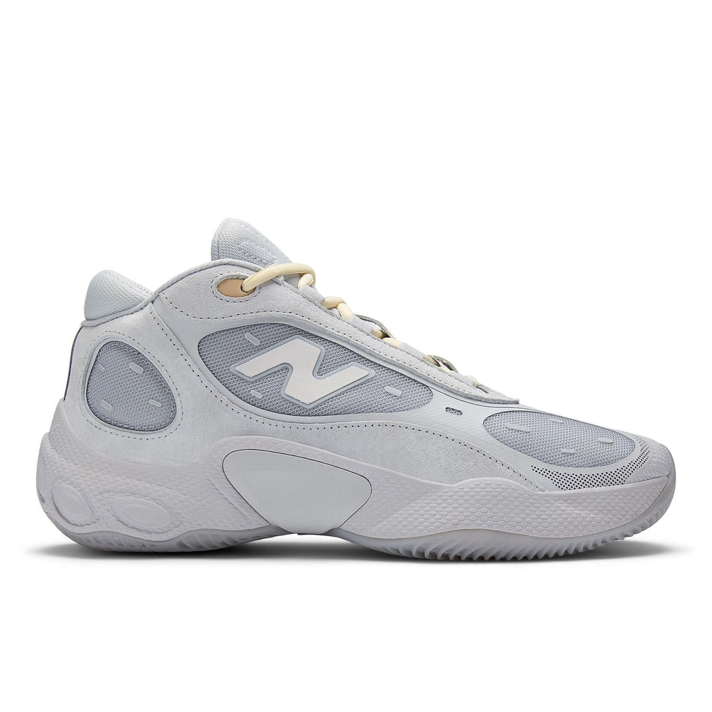 New Balance Men's Fresh Foam BB V3 Basketball Shoe