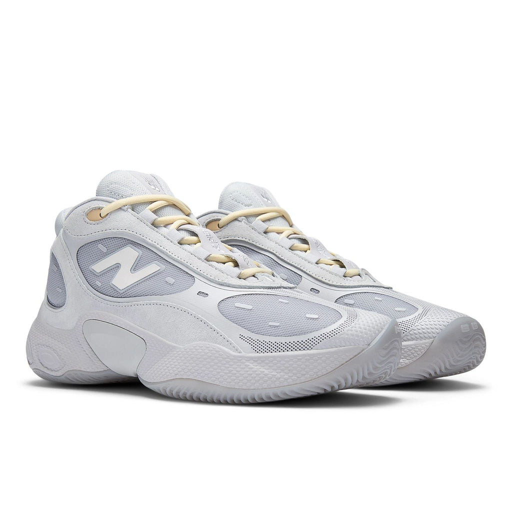 New Balance Men's Fresh Foam BB V3 Basketball Shoe