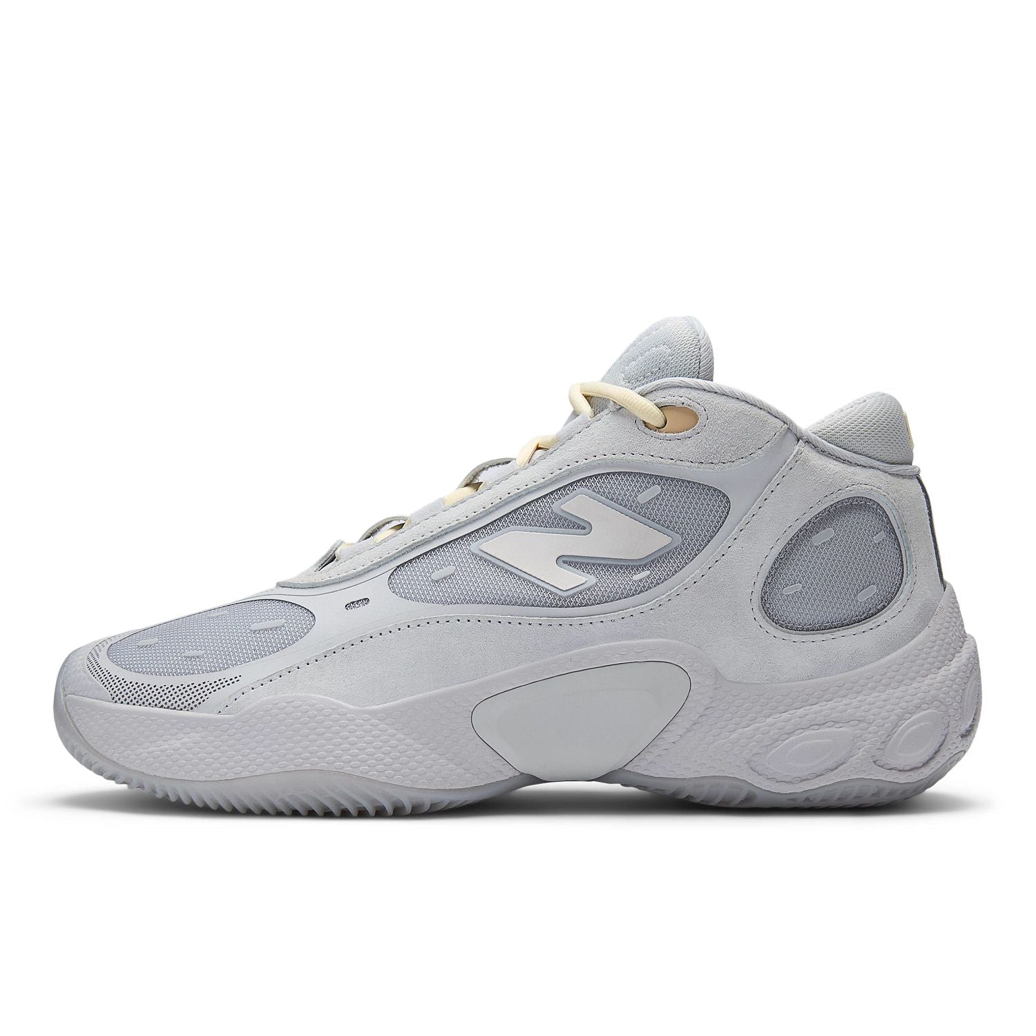 New Balance Men's Fresh Foam BB V3 Basketball Shoe