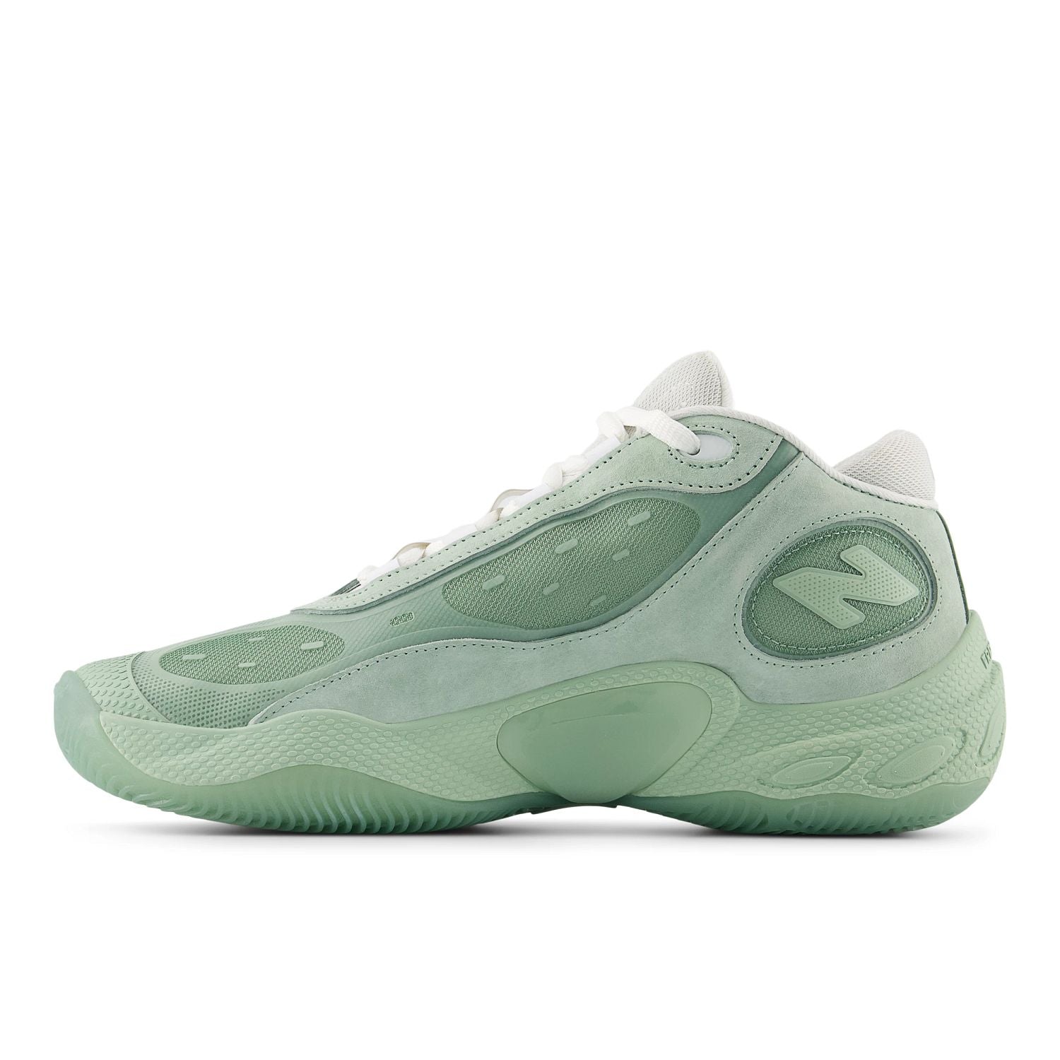 New Balance Men's Fresh Foam BB V3 Basketball Shoe