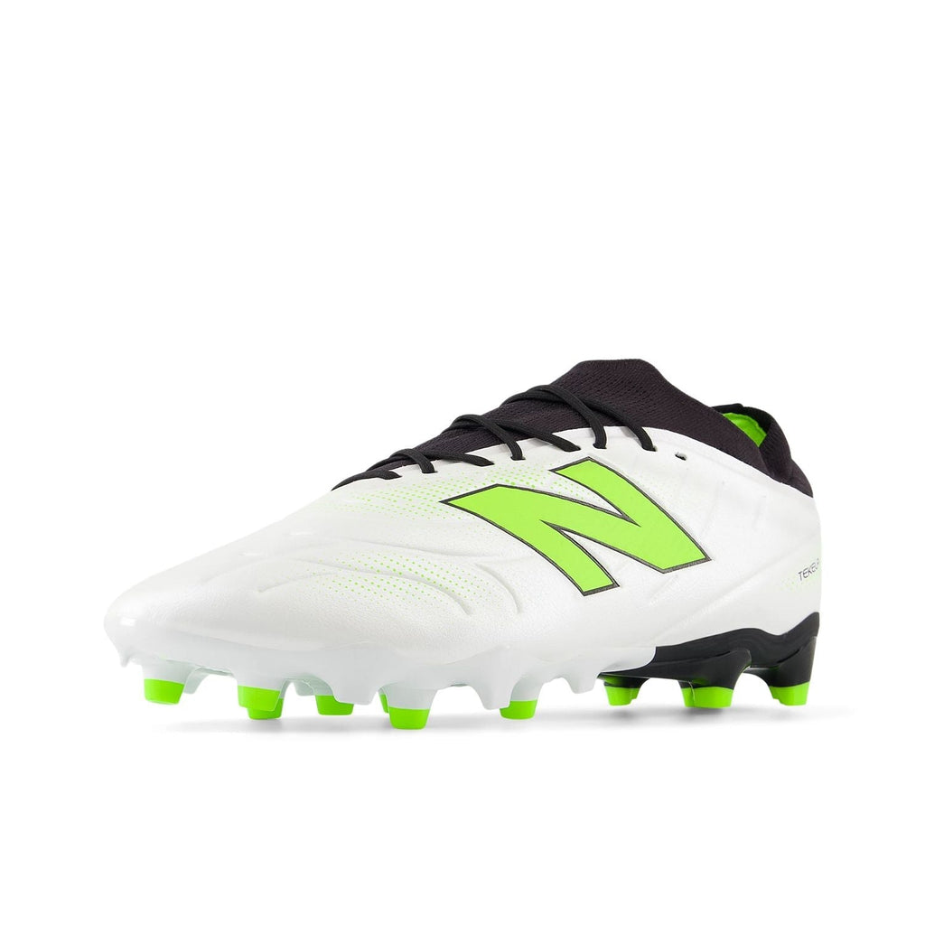 New Balance Men's Tekela Team Low Laced FG V5 Soccer Cleat