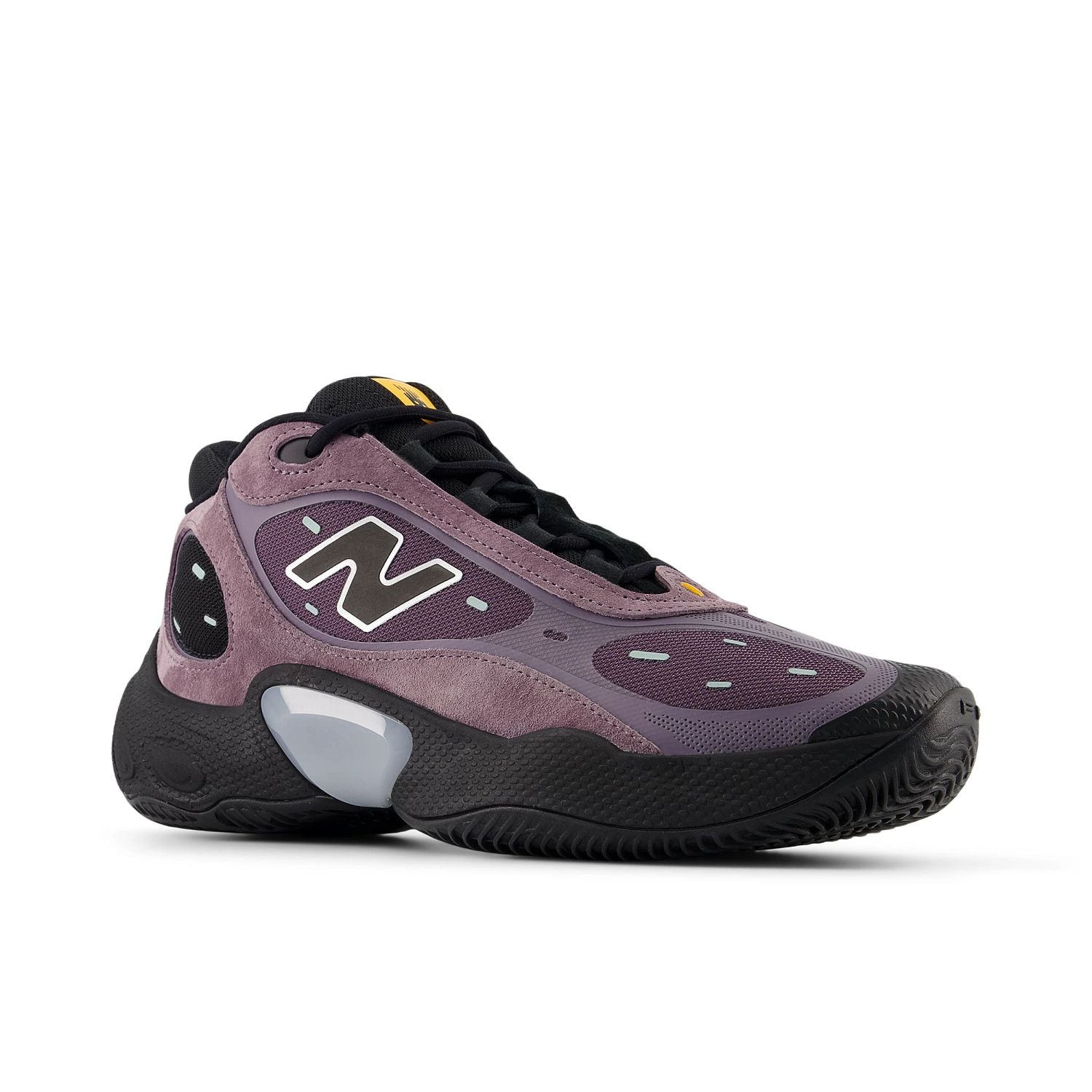 New Balance Men's Fresh Foam BB V3 Basketball Shoe