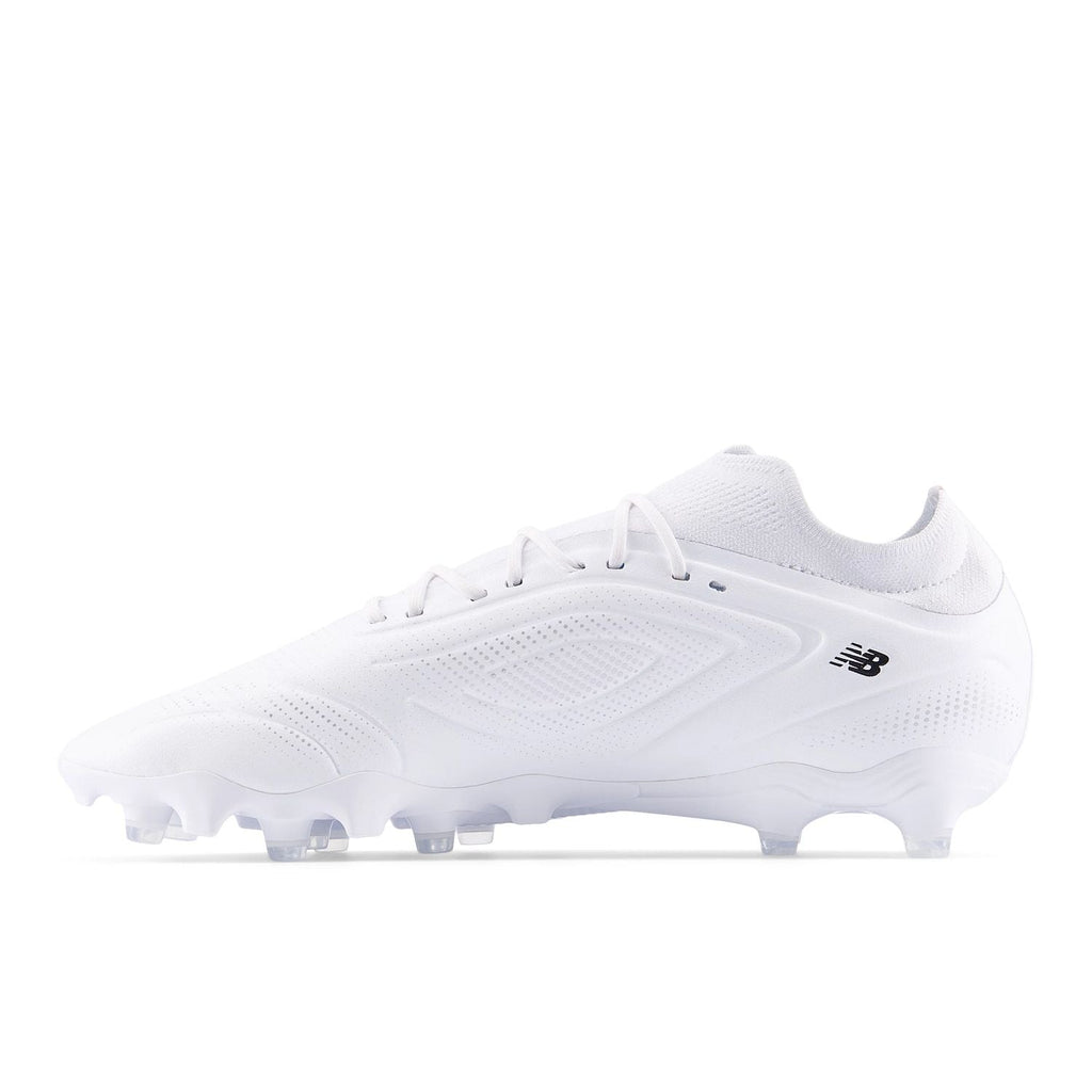 New Balance Men's Tekela Team Low Laced FG V5 Soccer Cleat