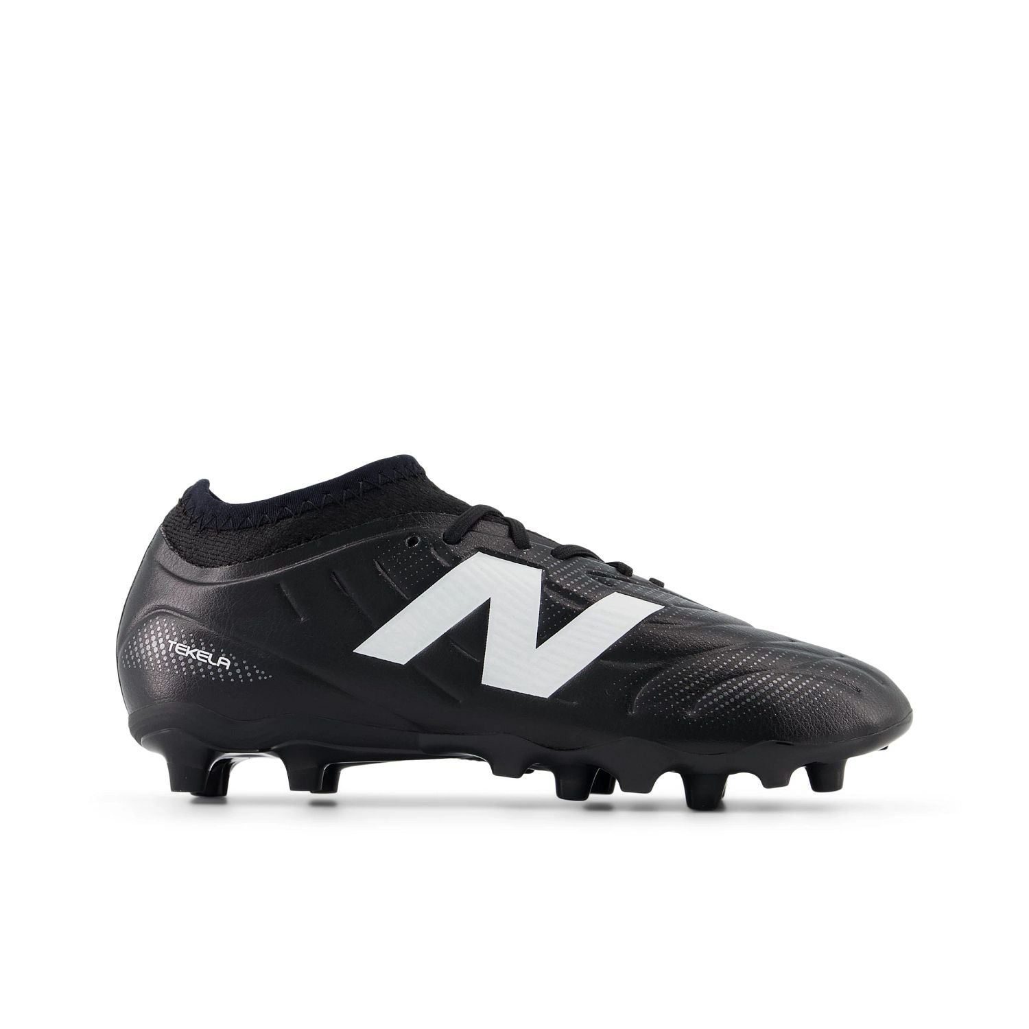 New Balance Youth Tekela Team Low Laced FG V5 Soccer Cleat