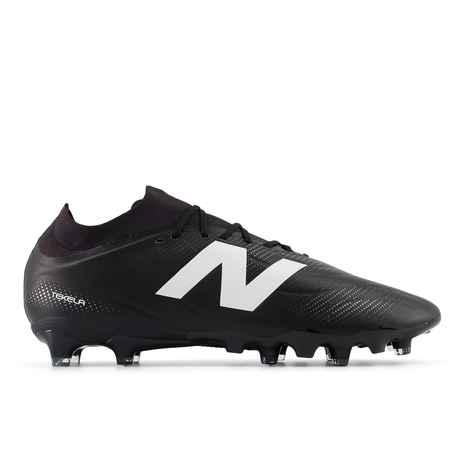 New Balance Men's Tekela Team Low Laced FG V5 Soccer Cleat