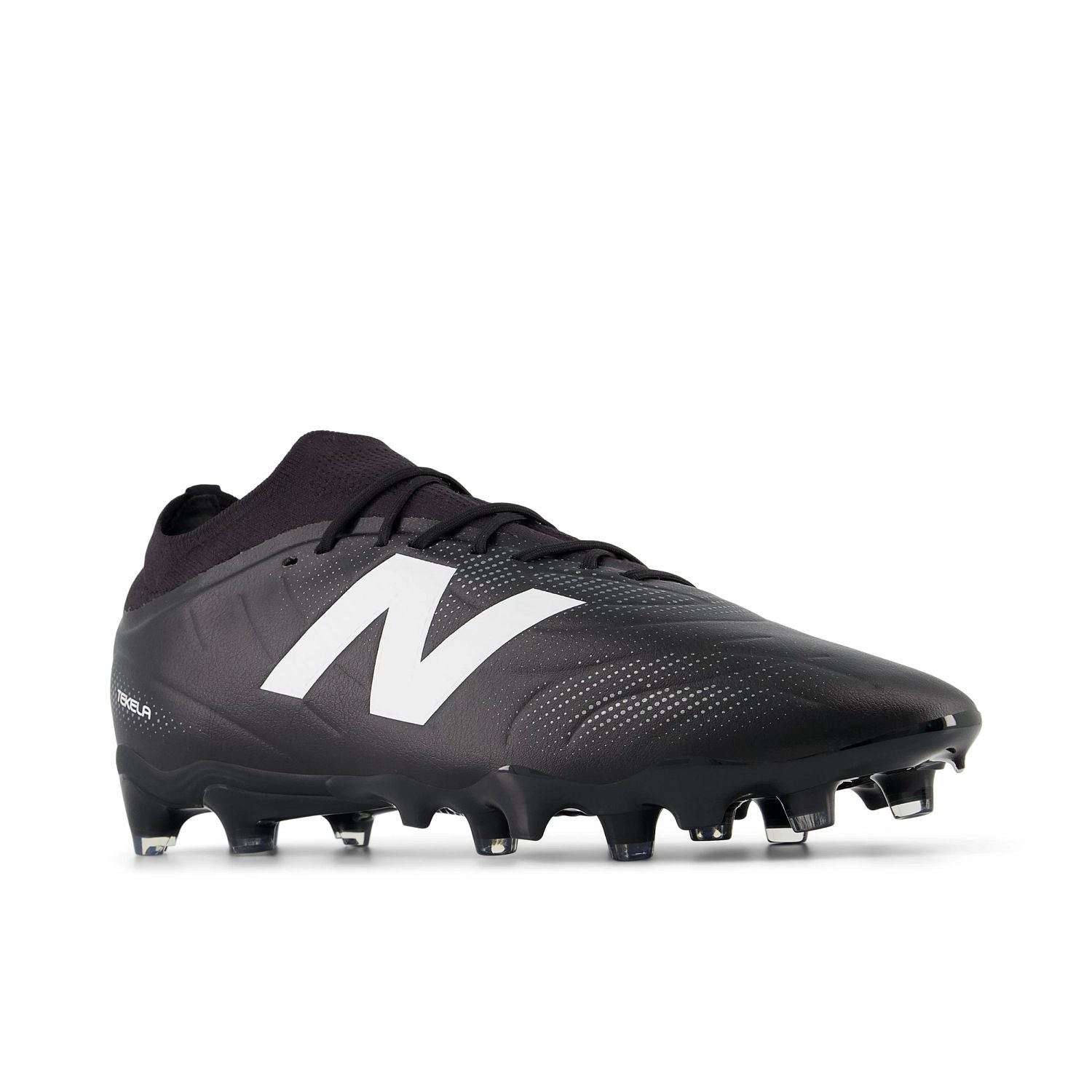 New Balance Men's Tekela Team Low Laced FG V5 Soccer Cleat