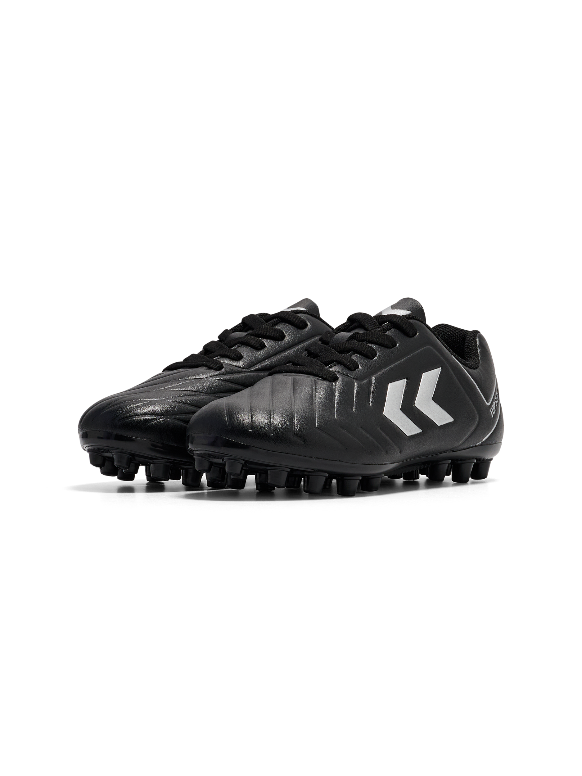 hummel Youth Top Star Mid Ground Low Cut 2.0 Cleats