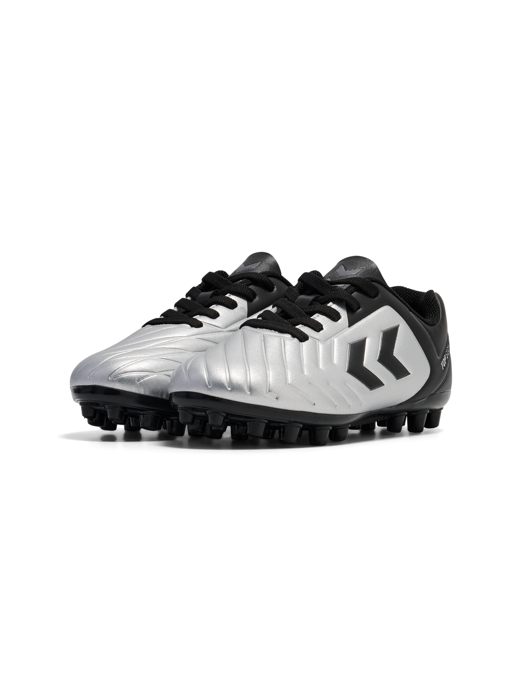 hummel Youth Top Star Mid Ground Low Cut 2.0 Cleats