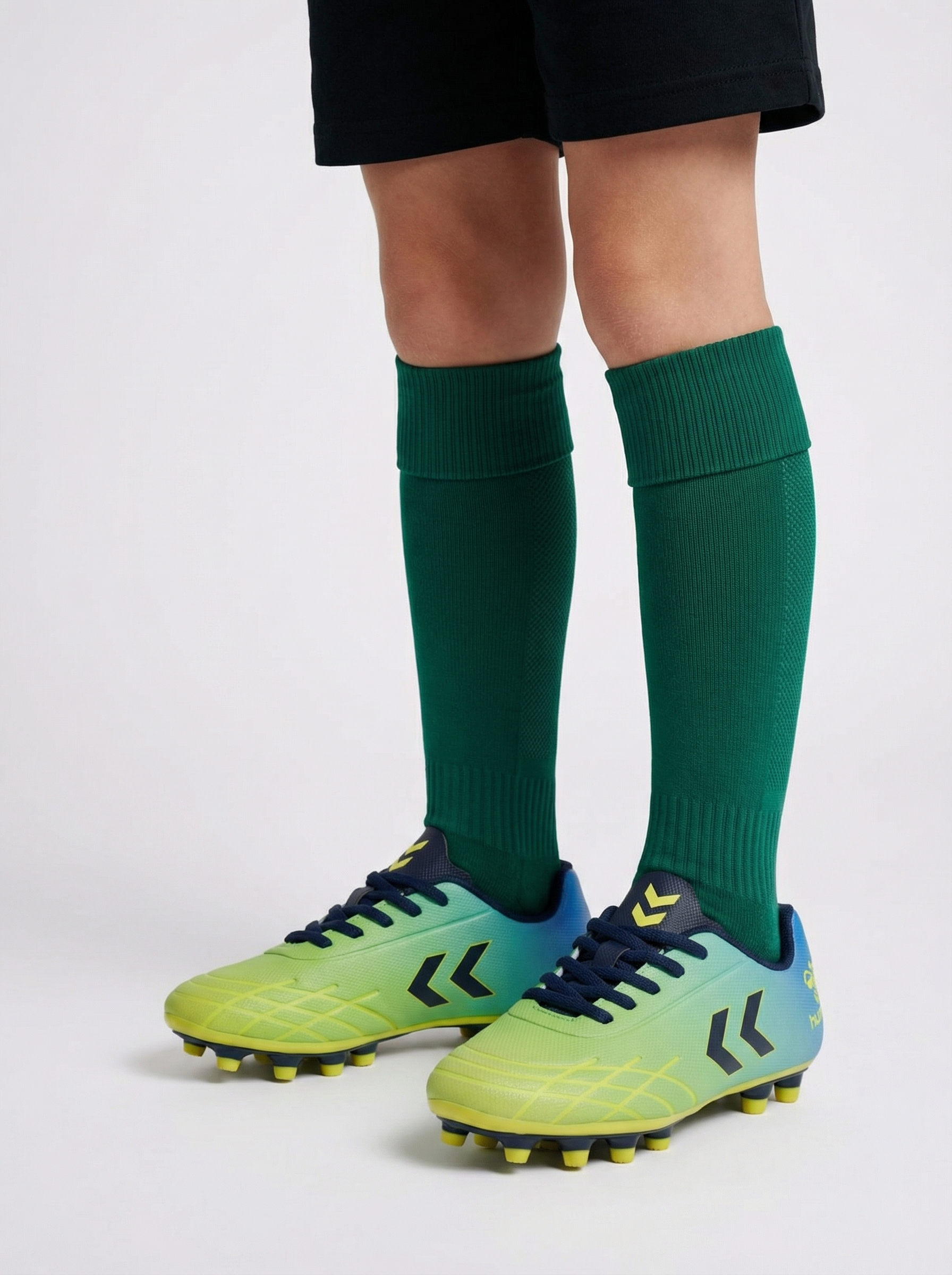 hummel Youth Top Star Firm Ground Low Cut Cleats