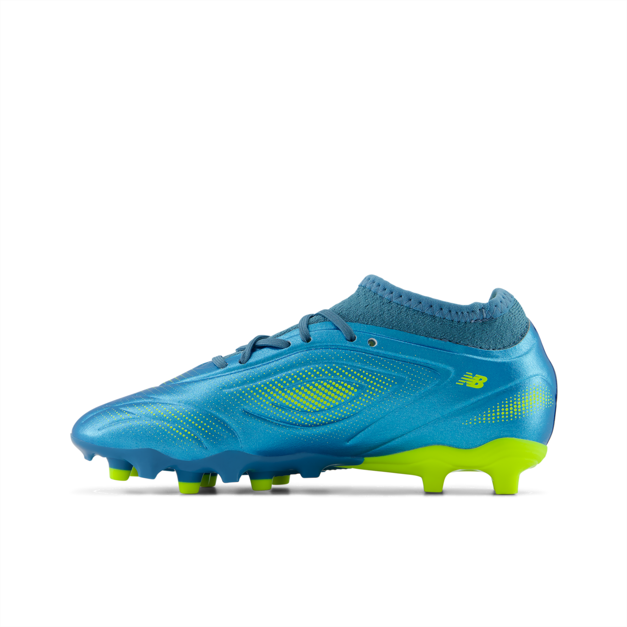 New Balance Youth Tekela Team Low Laced Firm Ground V5 Soccer Cleats