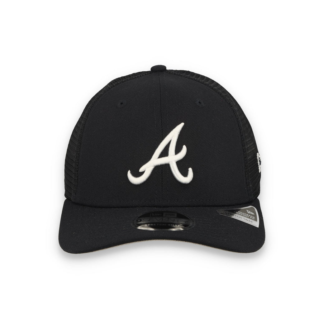 New Era Atlanta Braves Team 9SEVENTY Stretch-Snap Trucker Hat