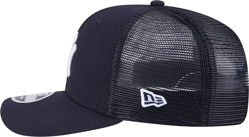 New Era New York Yankees Team 9SEVENTY Stretch-Snap Trucker Hat