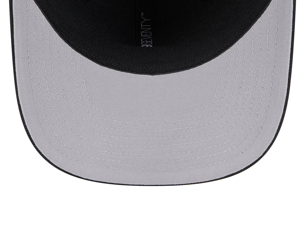 Boston Bruins NHL New Era Men's Black 9Seventy Team Color Snapback Hat