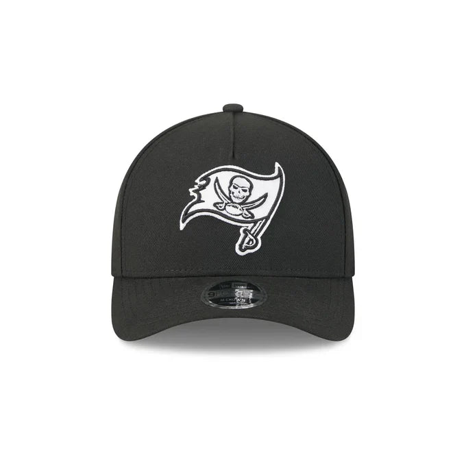 New Era Tampa Bay Buccaneers M-Crown A-FRAME 9FORTY Adjustable Hat-Black/White
