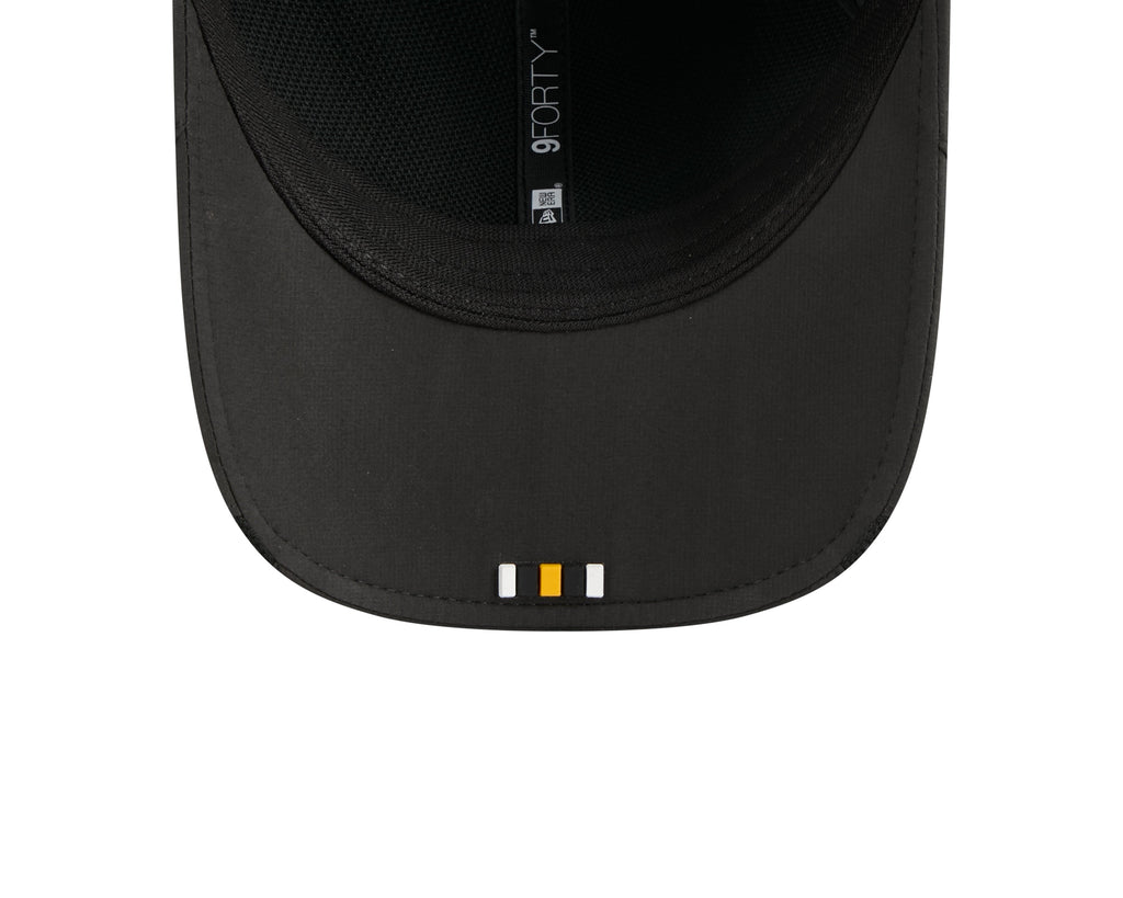 Pittsburgh Steelers NFL New Era Men's Black 9Forty 2025 Sideline M-Crown Snapback