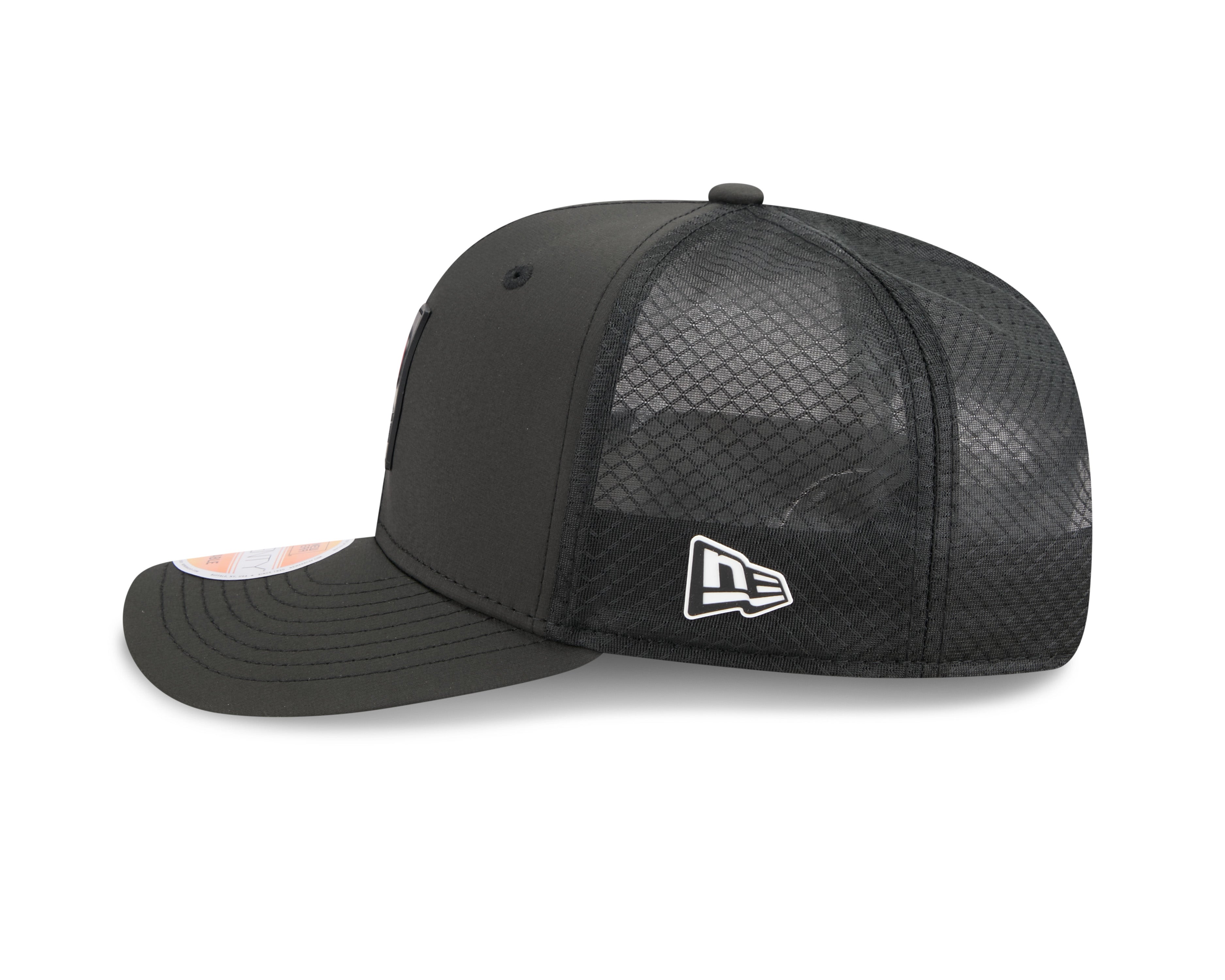 San Francisco 49ers NFL New Era Men's Black Charcoal 9Seventy 2025 Sideline Hot Weather Trucker Snapback