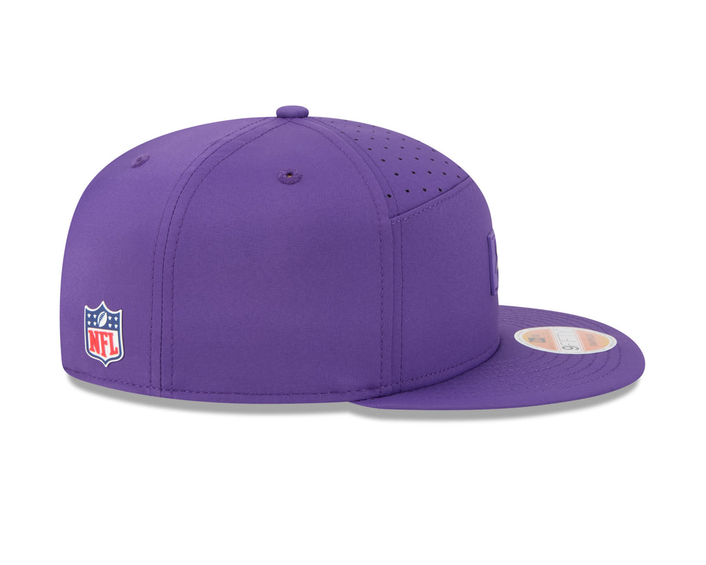 Minnesota Vikings NFL New Era Men's Purple 9Fifty 2025 Sideline Hot Weather Split Panel Snapback