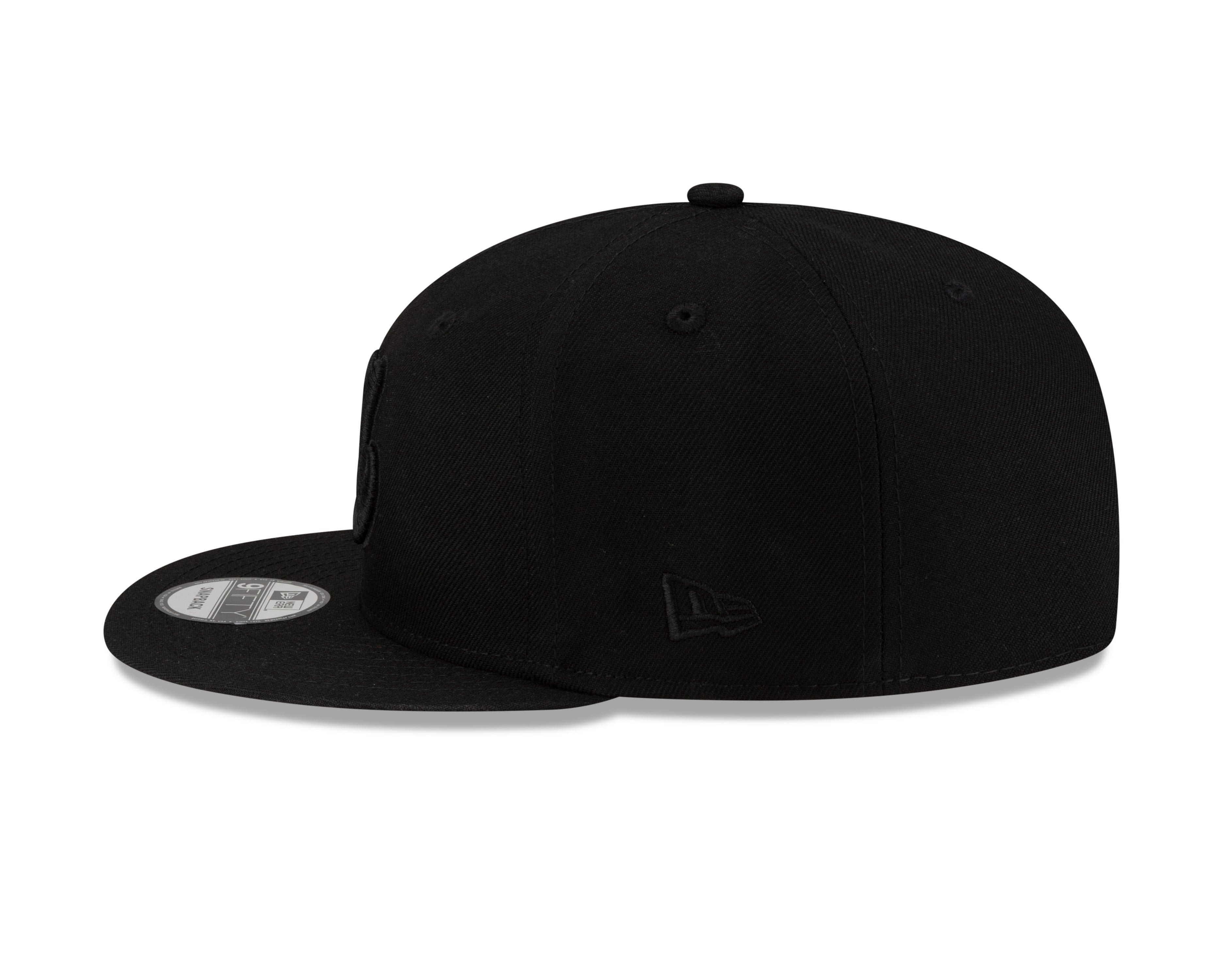 Montreal Expos MLB New Era Men's Black on Black 59Fifty Fitted Hat