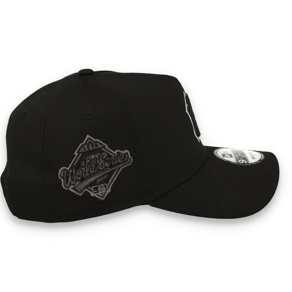 New Era New York Yankees 1999 World Series Side Patch A Frame 9FORTY Adjustable Hat-Black/White