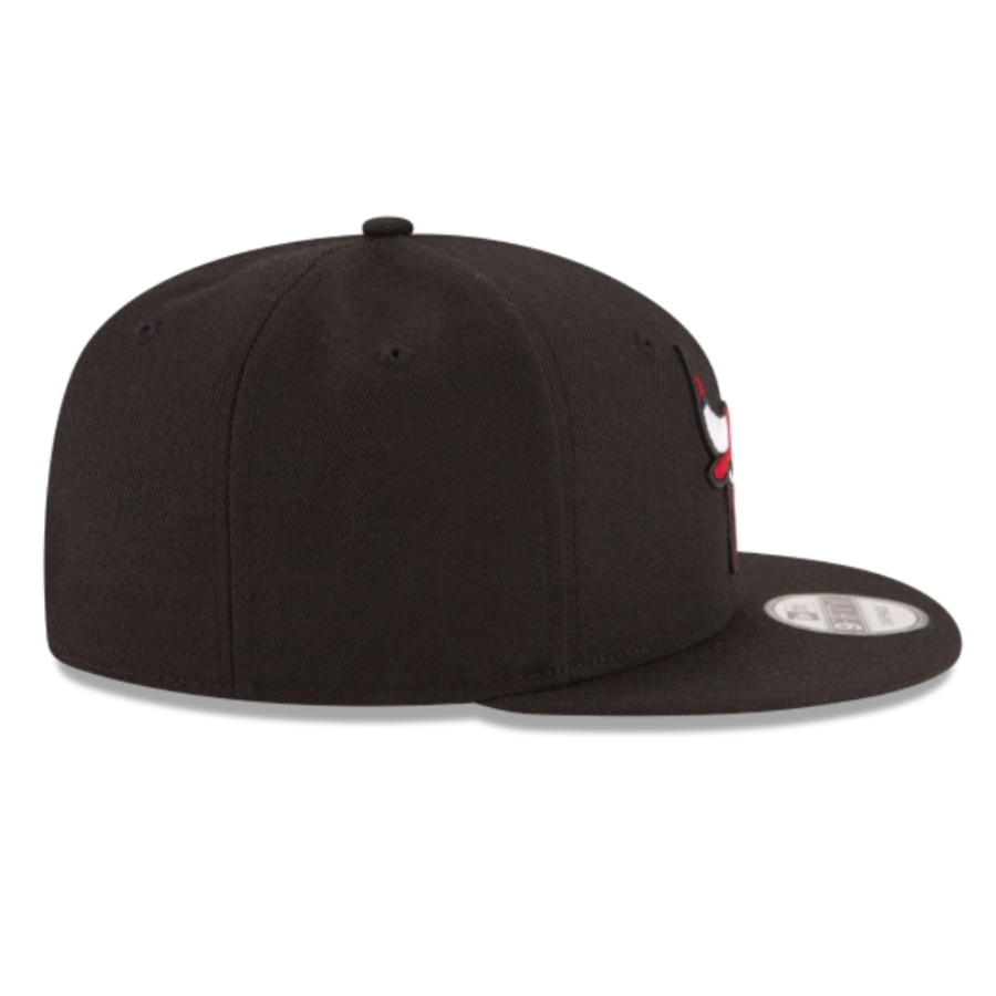 CHICAGO BULLS BLACK HIGH CROWN 9FIFTY SNAPBACK