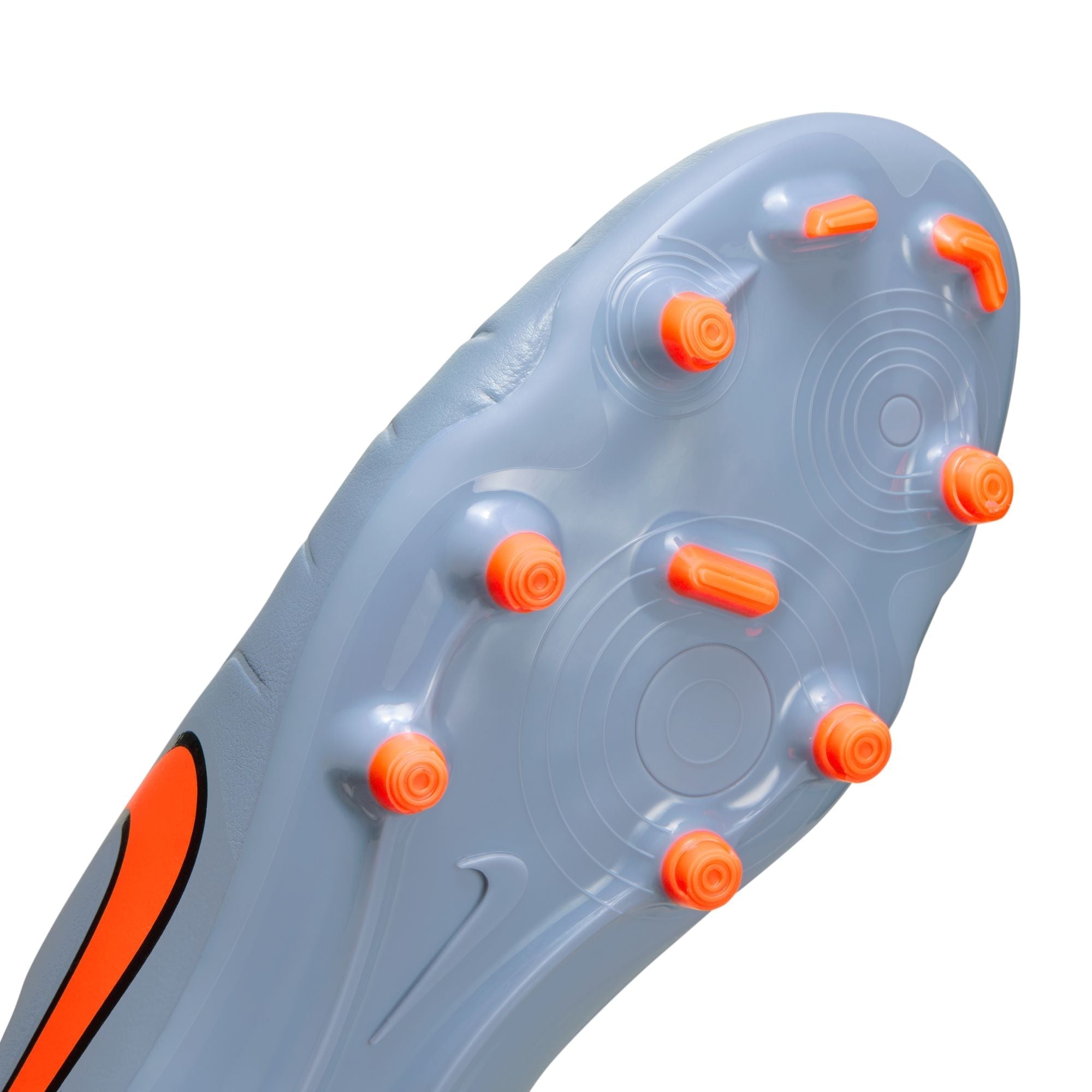 Nike Tiempo Legend 10 Club Multi-Ground Low-Top Soccer Cleats