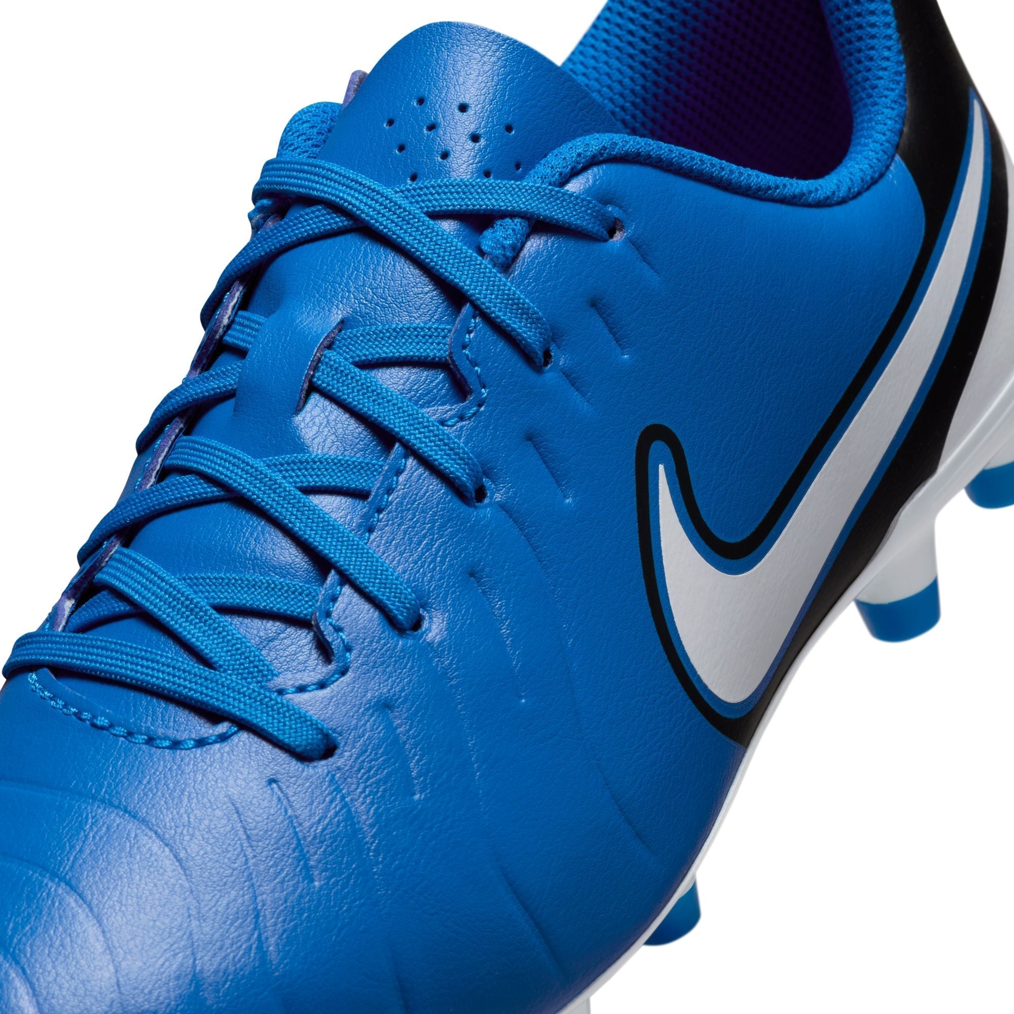Nike Jr. Tiempo Legend 10 Club Little/Big Kids' Multi-Ground Low-Top Soccer Cleats