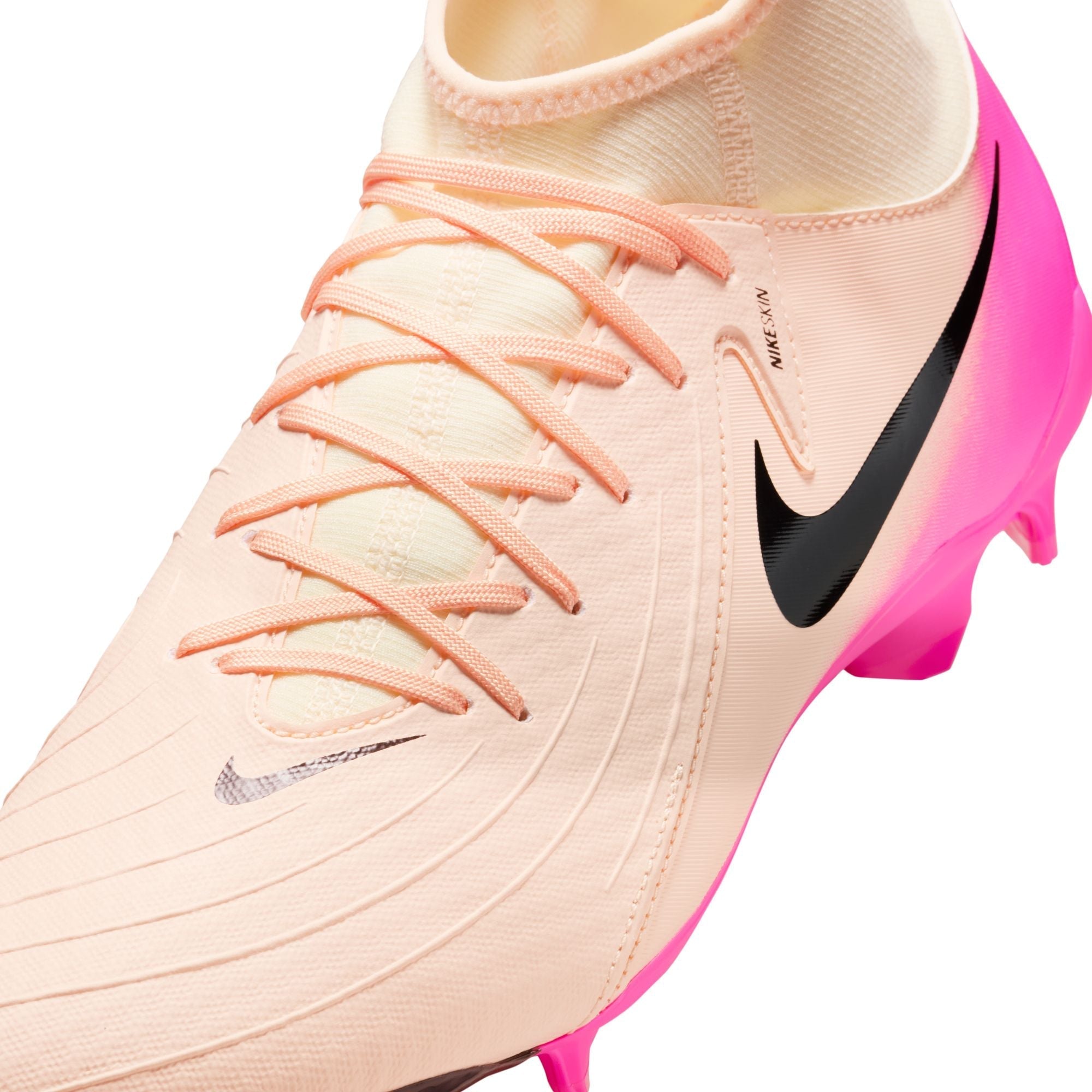 Nike Phantom Luna 2 Academy MG High-Top Soccer Cleats