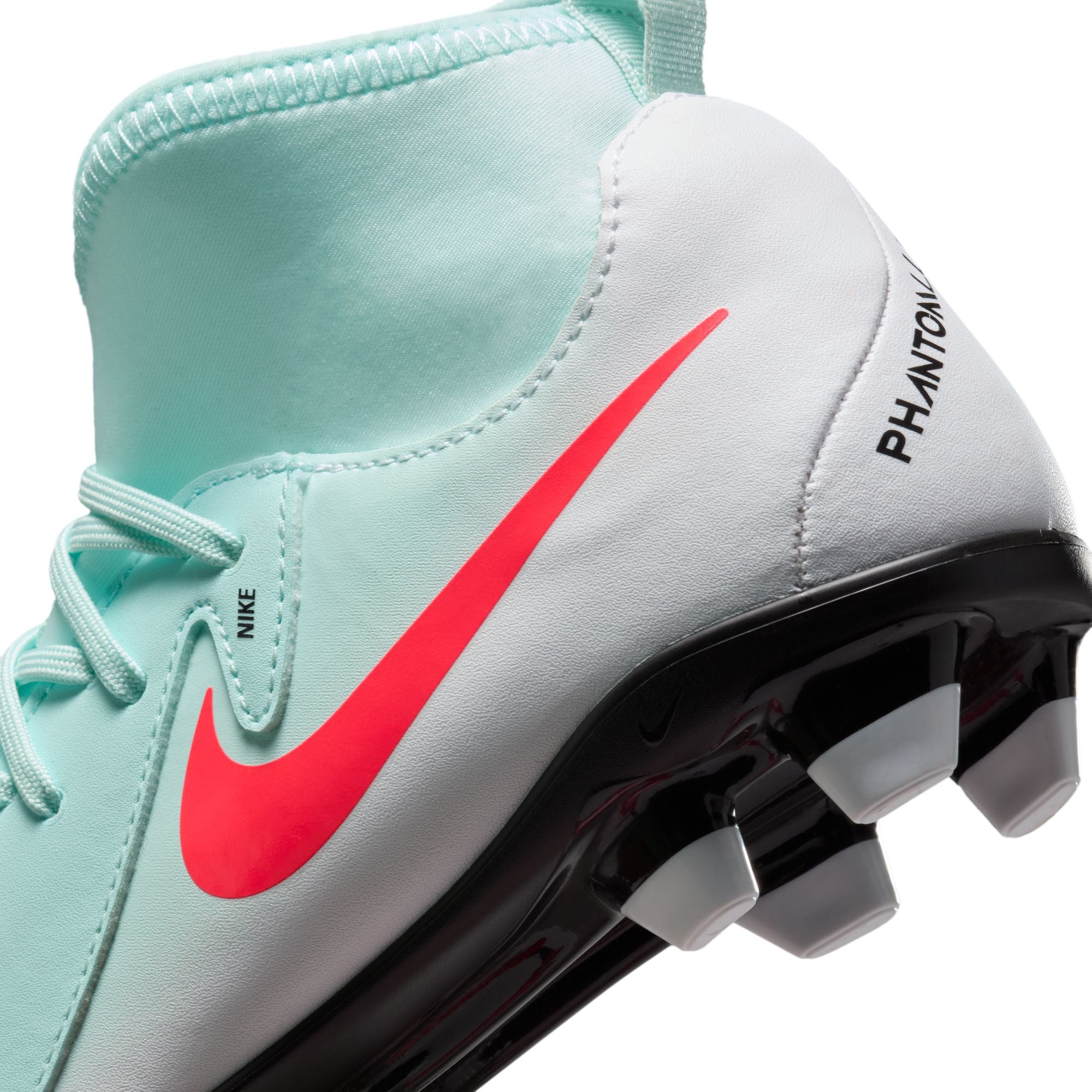 Nike Jr. Phantom Luna 2 Club Little/Big Kids' MG High-Top Soccer Cleats