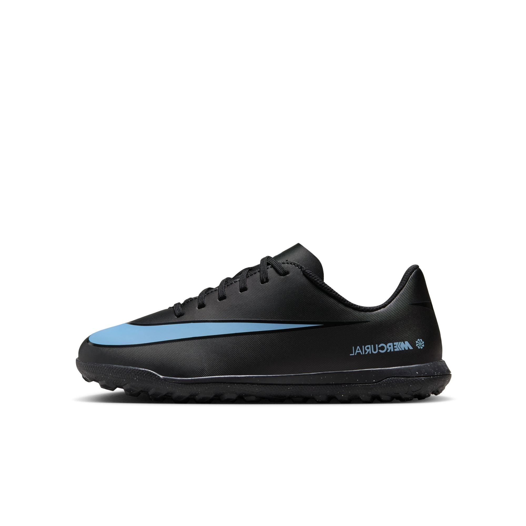 Nike Jr. Mercurial Vapor 16 Club Little/Big Kids' Turf Low-Top Soccer Shoes