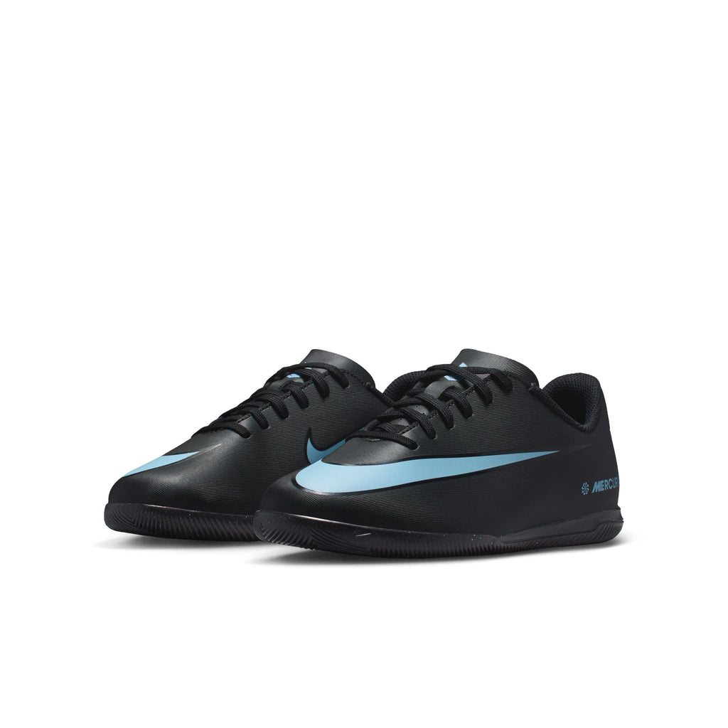 Nike Jr. Mercurial Vapor 16 Club Little/Big Kids' Indoor/Court Low-Top Soccer Shoes
