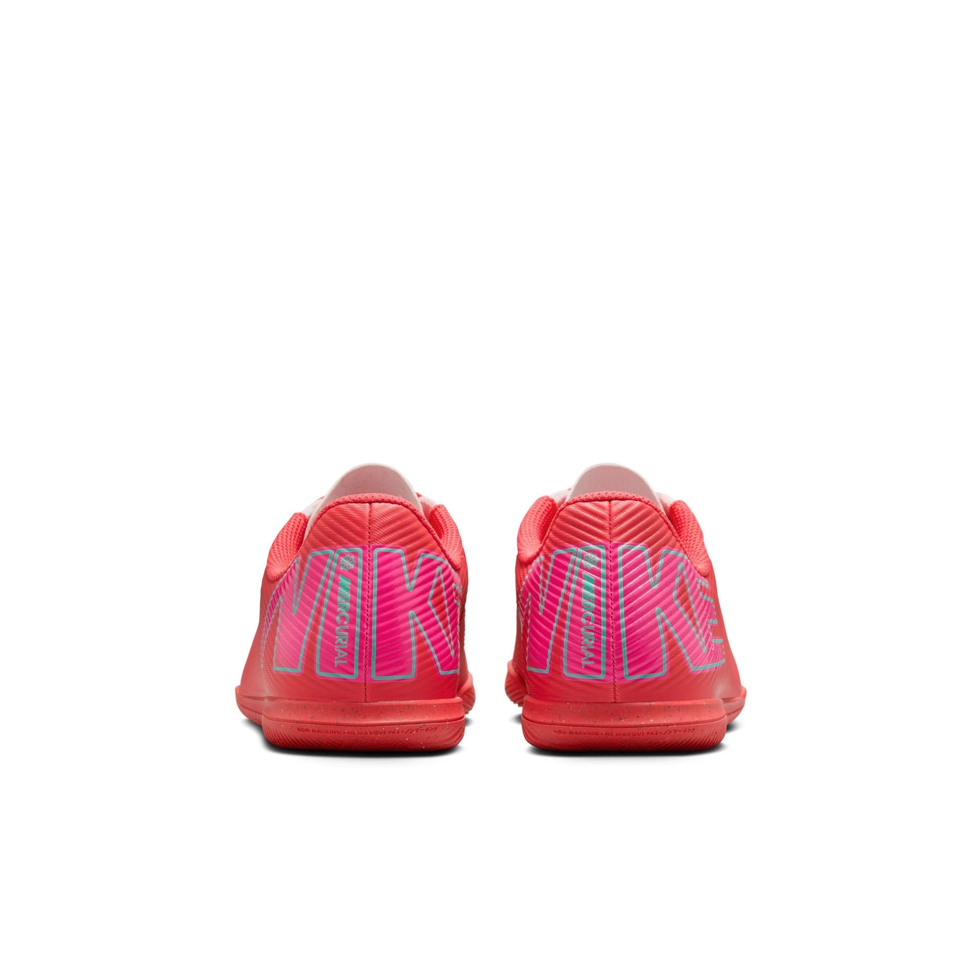 Nike Jr. Mercurial Vapor 16 Club Little/Big Kids' IC Low-Top Soccer Shoes