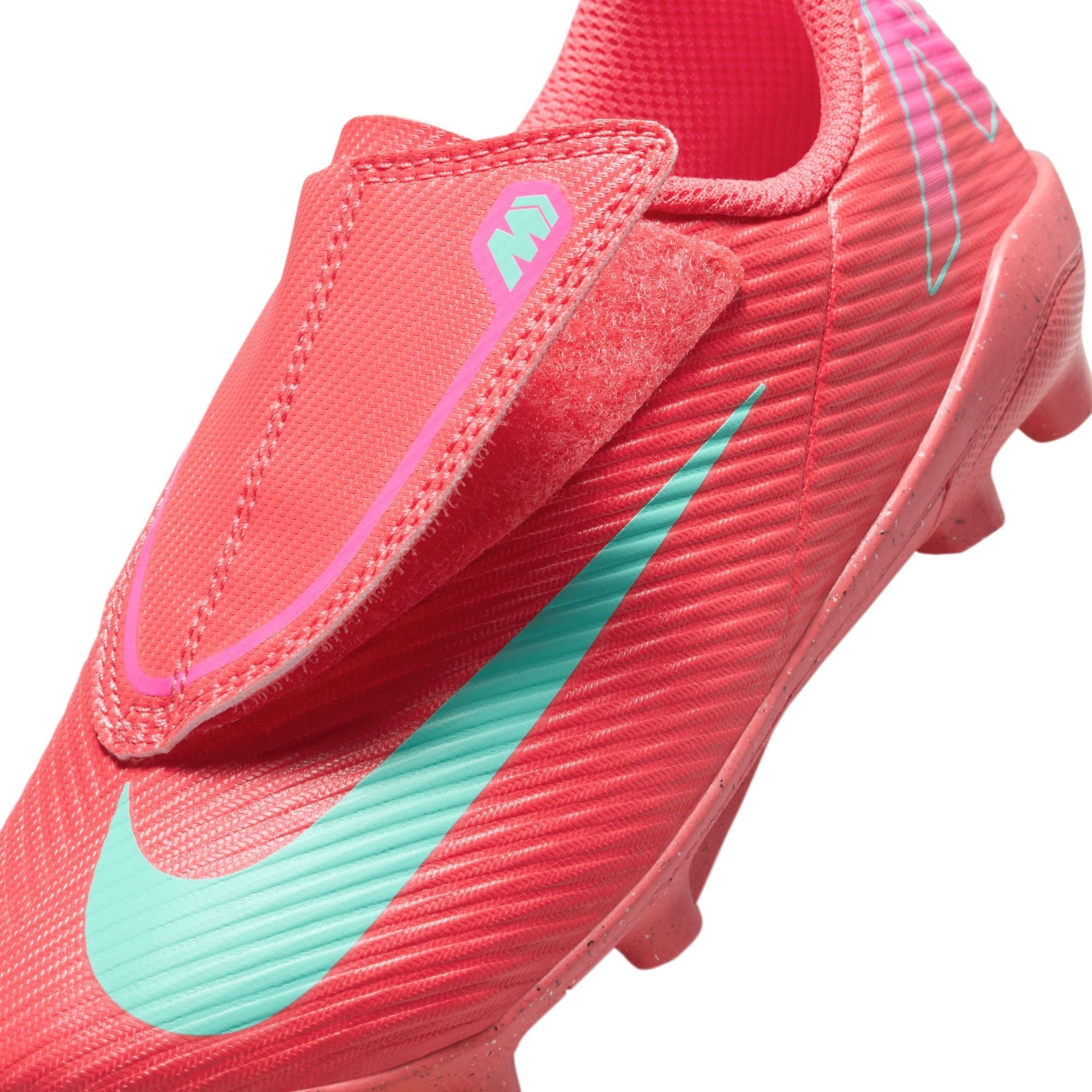 Nike Jr. Mercurial Vapor 16 Club Little Kids' MG Low-Top Soccer Cleats