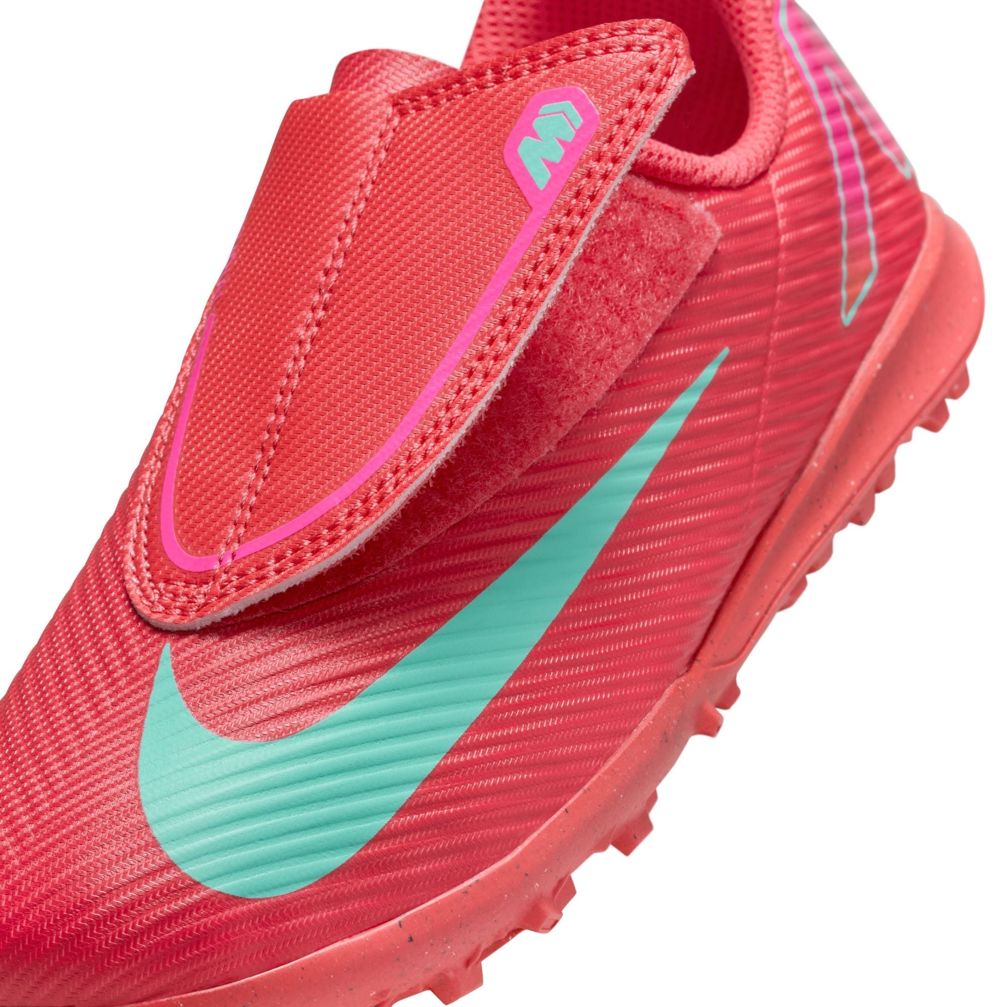 Nike Jr. Mercurial Vapor 16 Club Little Kids' TF Low-Top Soccer Shoes
