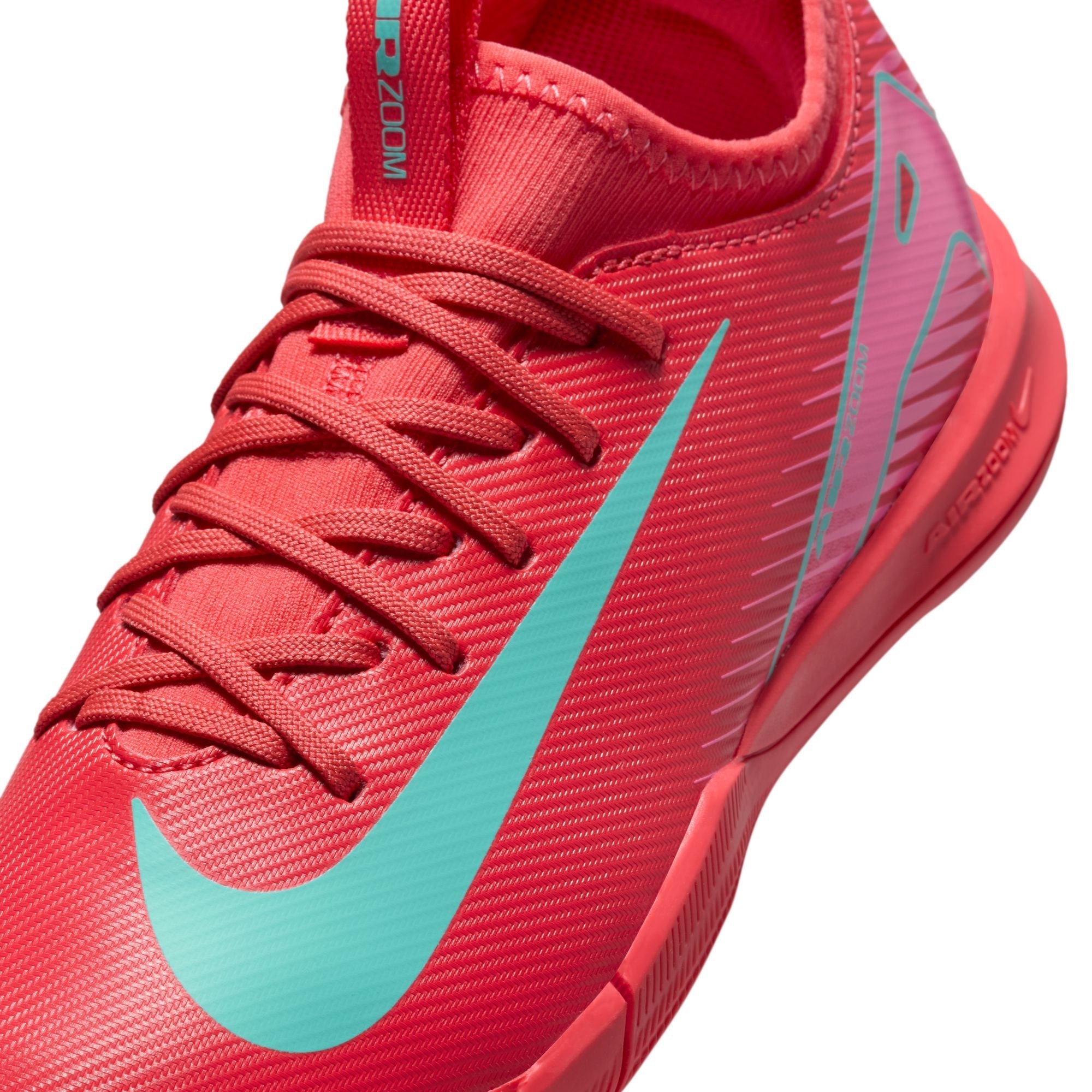Nike Jr. Mercurial Vapor 16 Academy Little/Big Kids' IC Low-Top Soccer Shoes